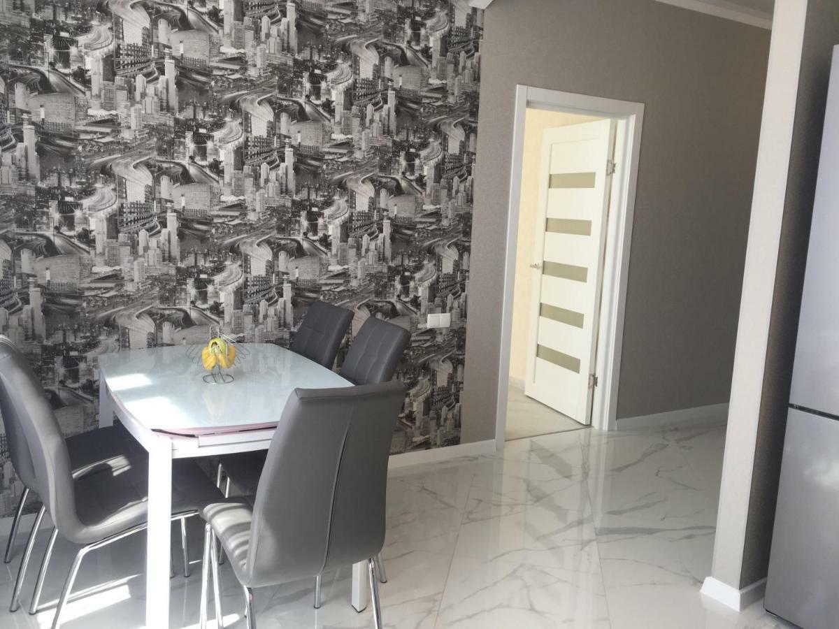 Flat near the sea Apartamento Odesa Exterior foto